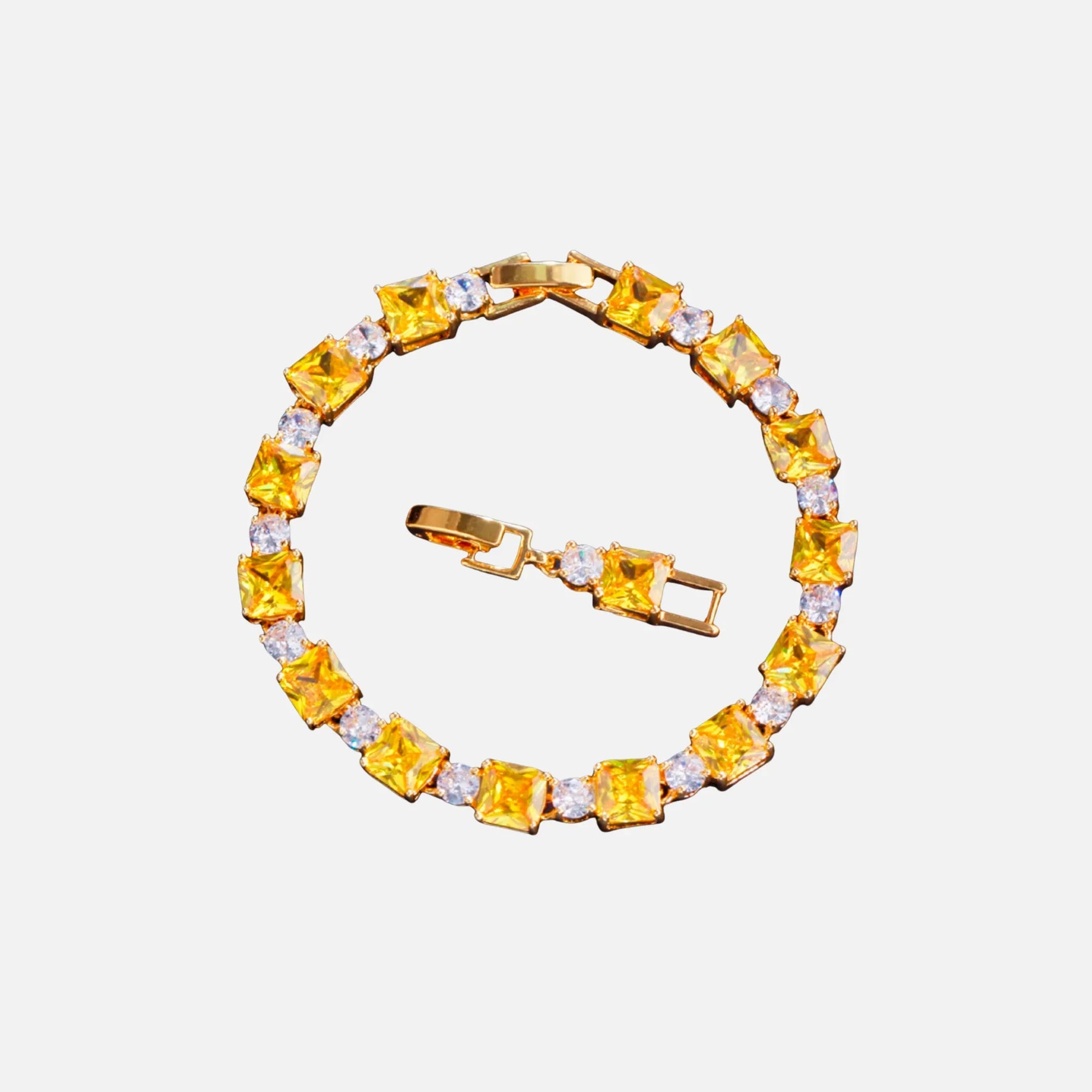YELLOW CUBE BRACELET - GOLD